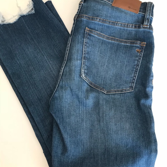 Madewell Pants - ❤️Madewell Cali Demi Boot cut jeans in size 26